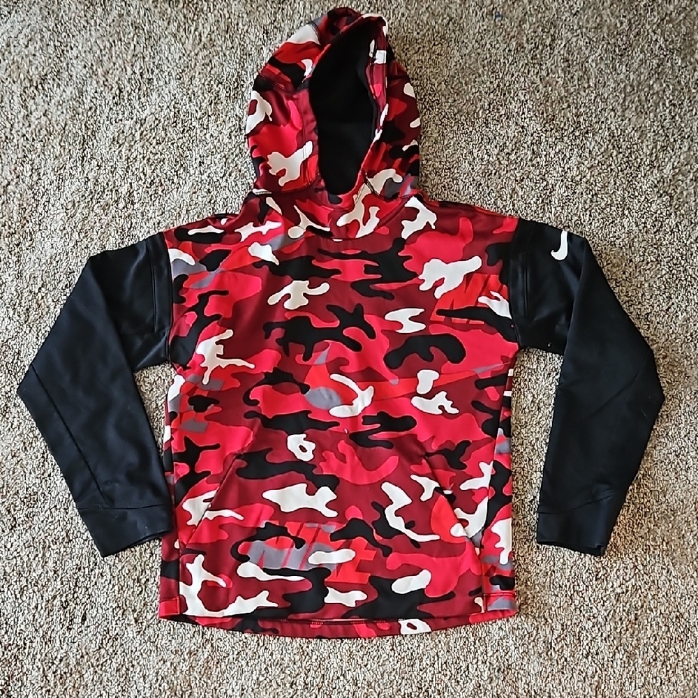 Nike Red Camo Kids Hoodie